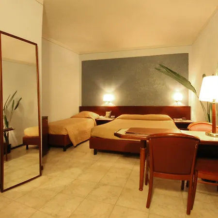 Hotel Forum 4*