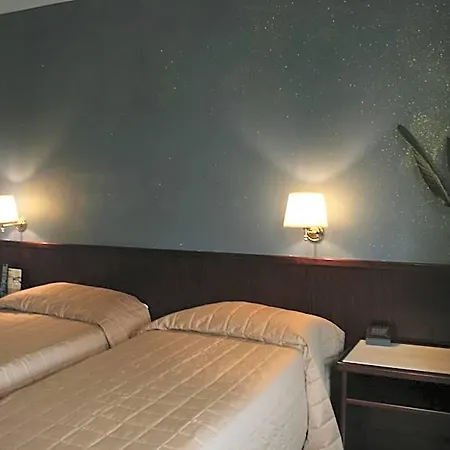 Hotel Forum 4*